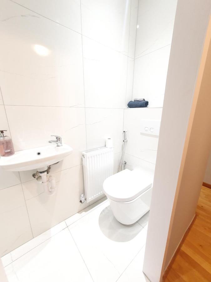 Beautiful Guest Rooms, Free Parking, 30Min Heathrow, 40Min Wembley, 60Min Central London Greenford  Exterior foto